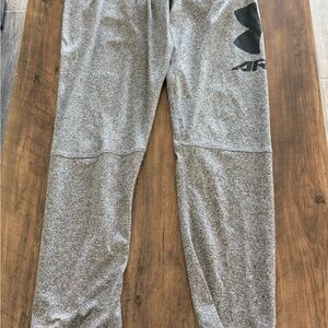 Under Armour mens Gray Joggers